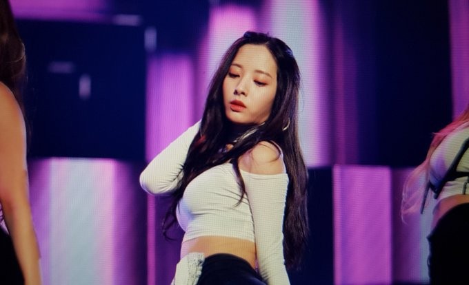 섹시를 넘어 야하기까지 한 우주소녀 보나.gif | 인스티즈