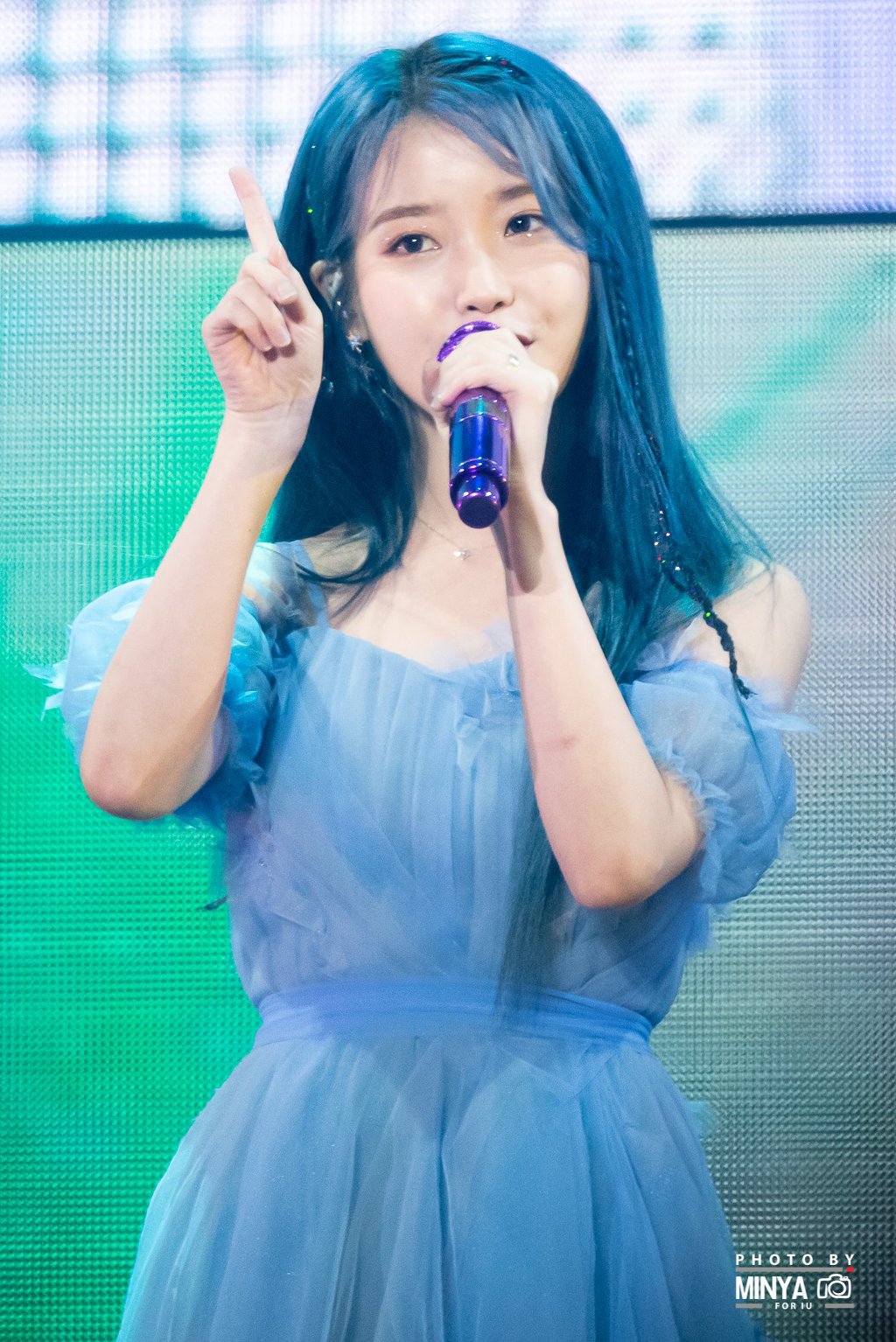 아이유 부산콘서트 아이유.jpg | 인스티즈