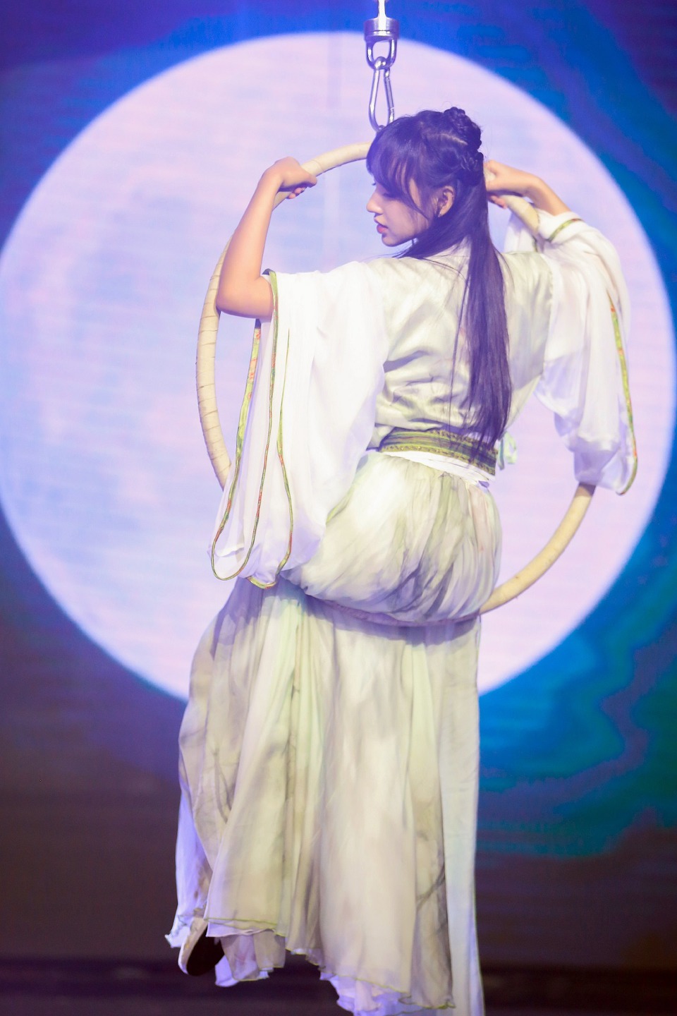 달의 여신이 된 성소 | 인스티즈