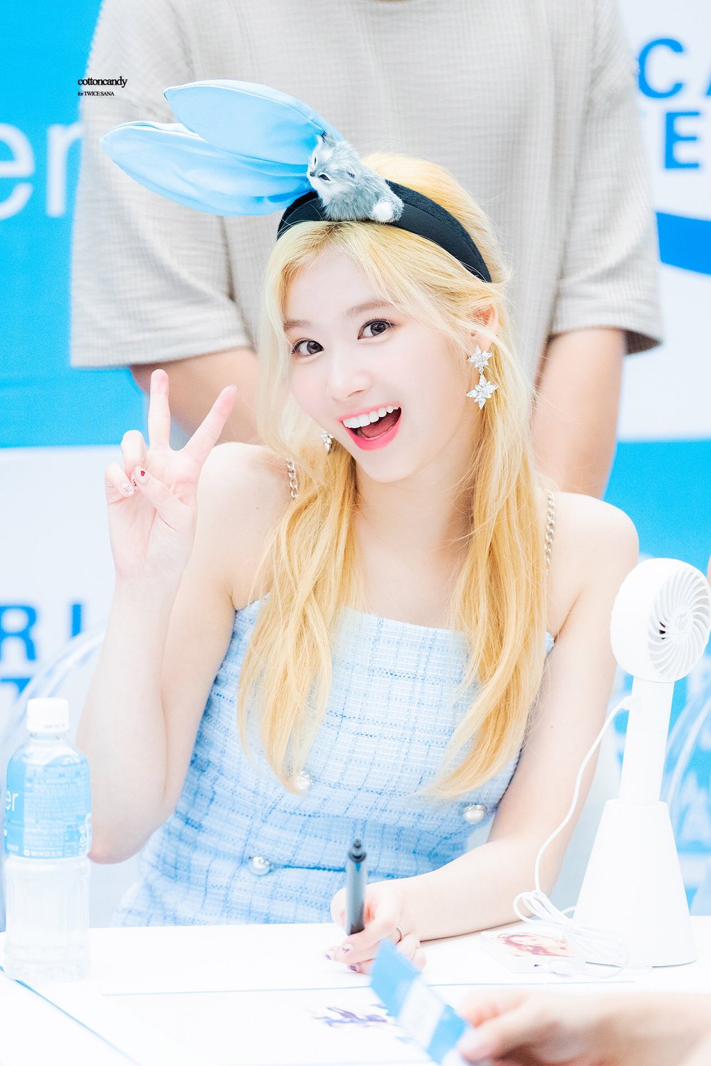 오늘이 생일인 트와이스 사나.jpgif (335장) | 인스티즈
