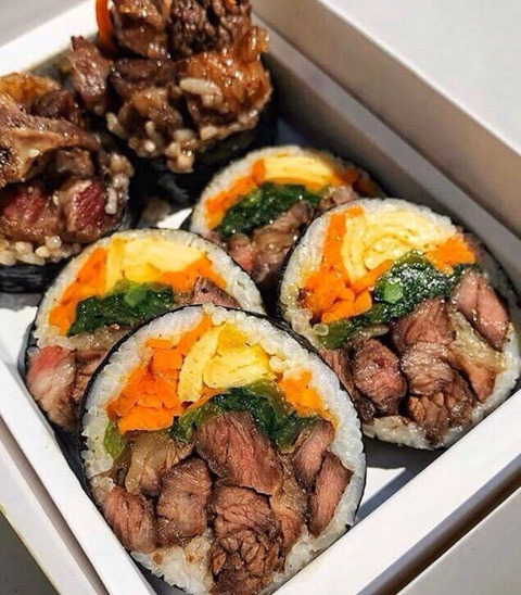 베트남에서 현지화 한 김밥.jpg | 인스티즈