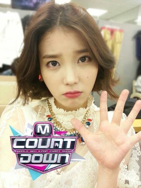 아이유 | 인스티즈