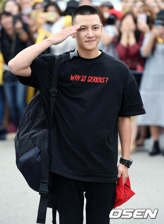 입대하는 지창욱. jpg | 인스티즈
