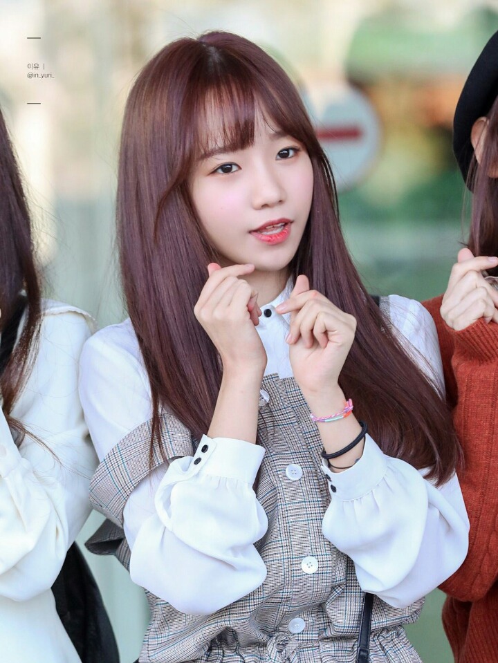 아이즈원 조유리, 그제 인천공항 출국사진 | 인스티즈